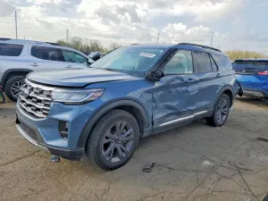 Ford Explorer 2.3L 4 2025