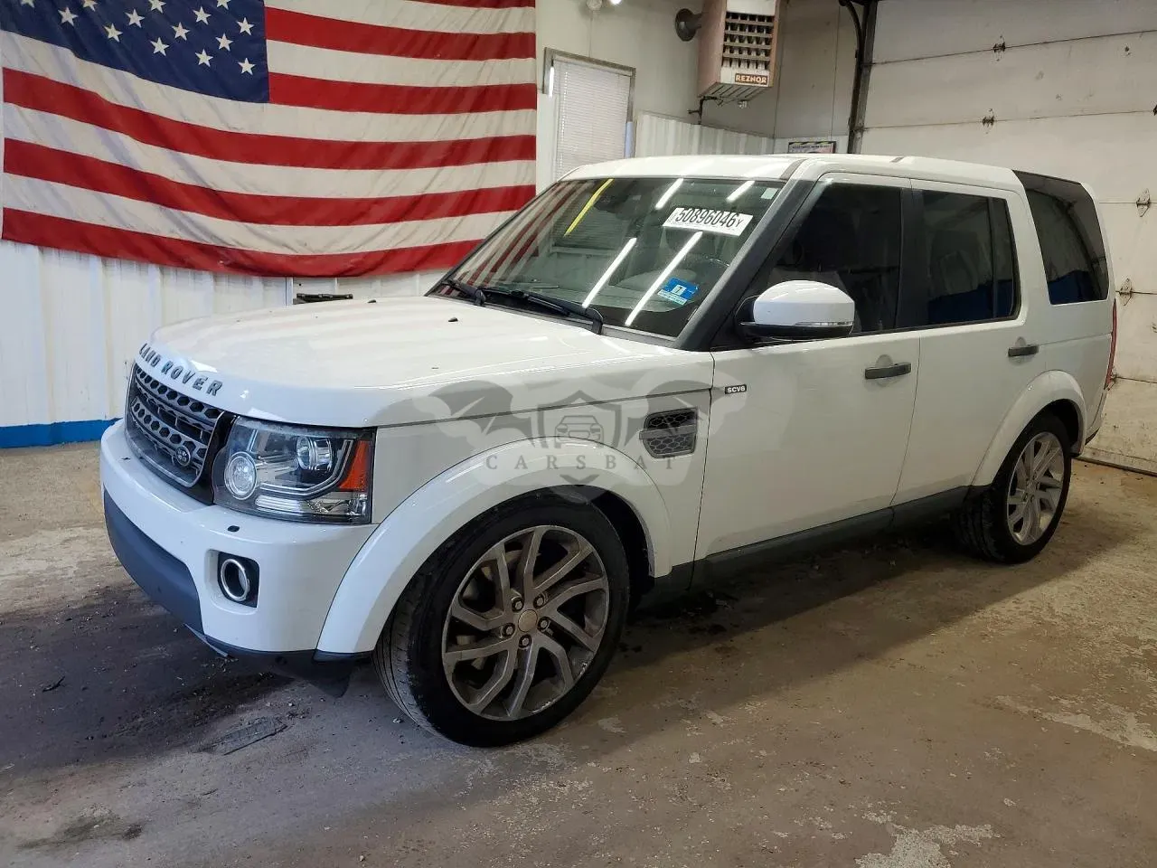 Land Rover Discovery 3.0L 6 2014