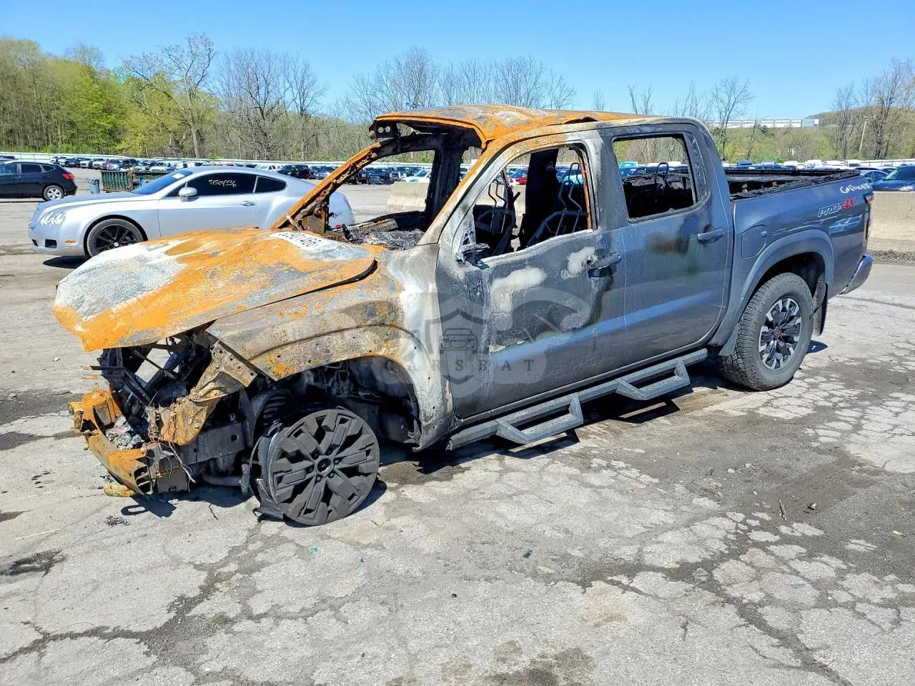 Nissan Frontier 3.8L 6 2023
