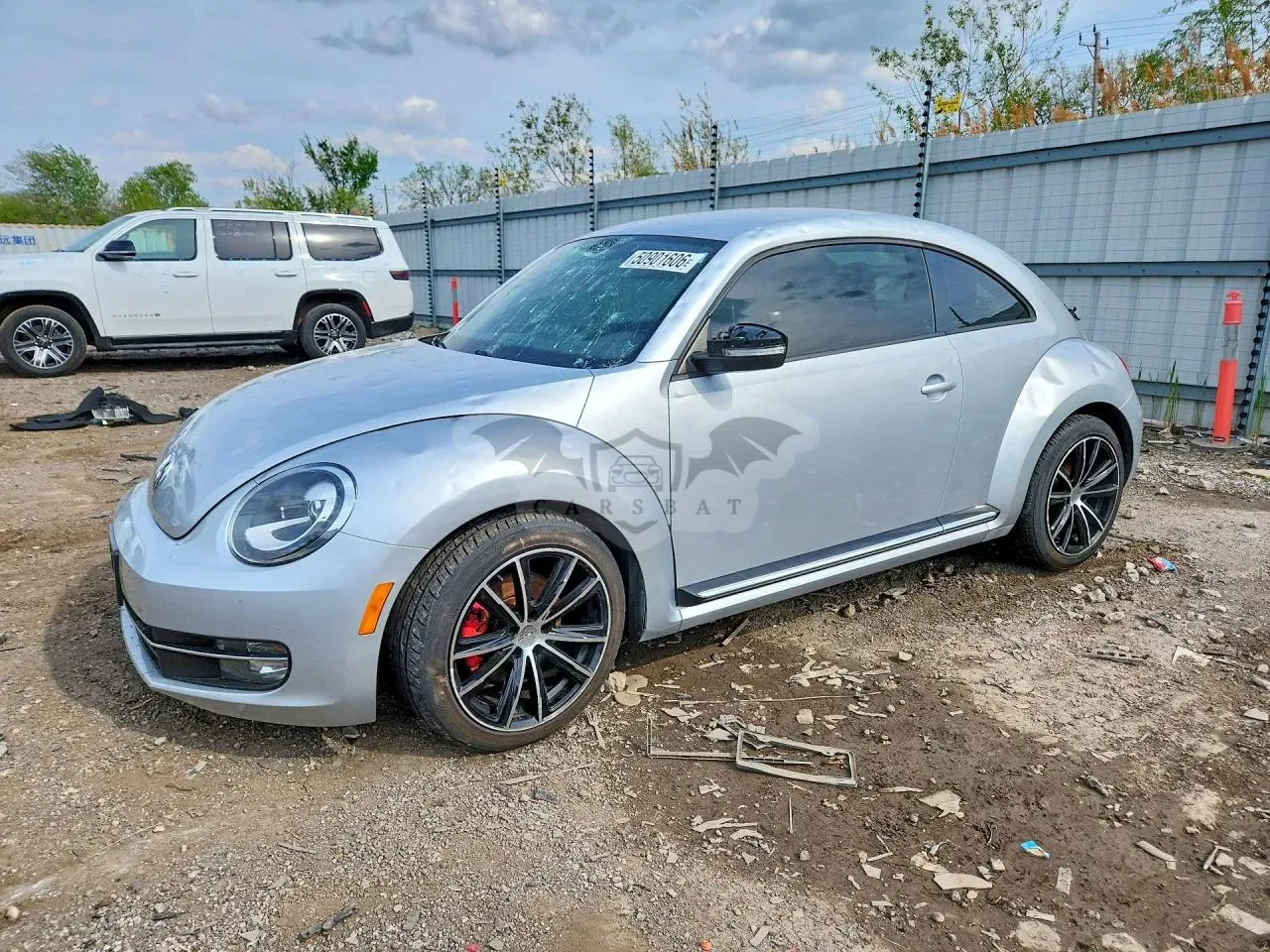Volkswagen Beetle 2.0L 4 2012