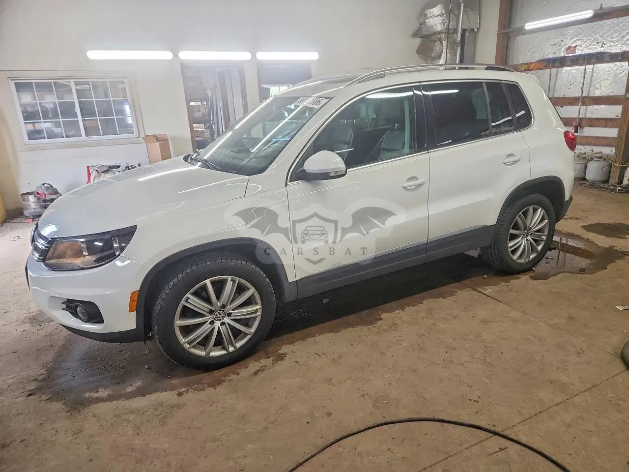 Volkswagen Tiguan 2.0L 4 2014