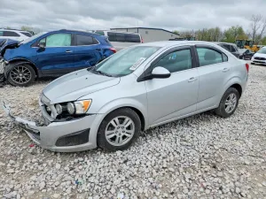Chevrolet Aveo (Sonic) 1.8L 4 2014