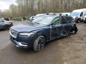 Volvo XC90 2.0L 4 2024