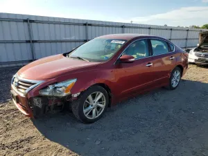 Nissan Altima 2.5L 4 2015