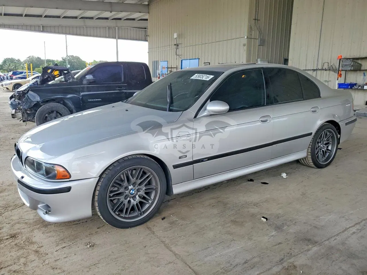 BMW M5 5.0L 8 2000