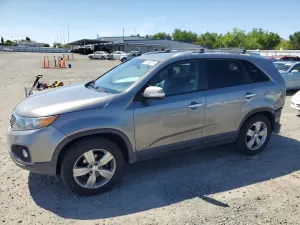 Kia Sorento 2.4L 4 2013