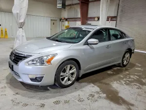 Nissan Altima 2.5L 4 2015
