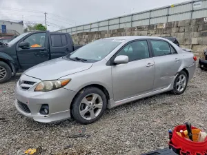 Toyota Corolla 1.8L 4 2012