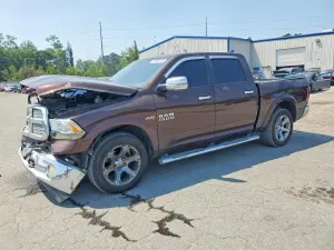 RAM 1500 5.7L 8 2015