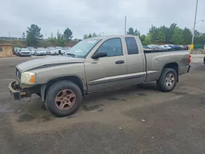 Dodge Dakota 3.7L 6 2006