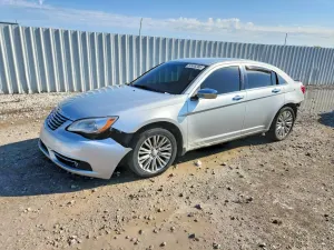Chrysler 200 2.4L 4 2012