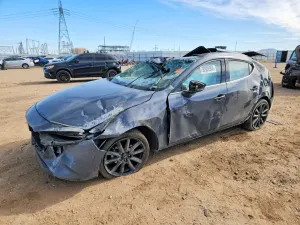 Mazda 3 2.5L 4 2022