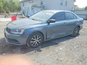 Volkswagen Jetta 1.4L 4 2016