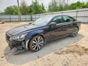 Nissan Altima 2.5L 4 2021