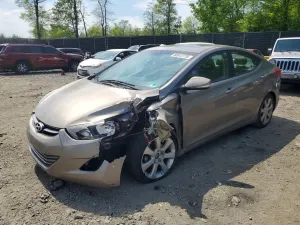 Hyundai Elantra 1.8L 4 2013