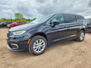 Chrysler Pacifica 3.6L 6 2025