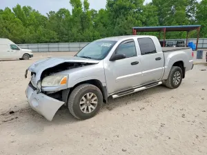 Mitsubishi Raider 3.7L 6 2007