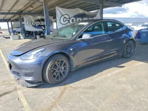 Tesla Model 3 2018