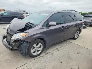 Toyota Sienna 3.5L 6 2013