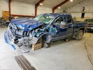 GMC Sierra 6.2L 8 2018