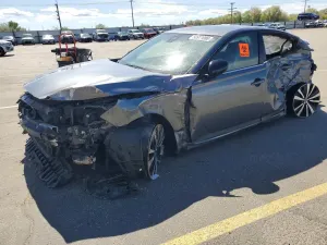 Nissan Altima 2.5L 4 2022