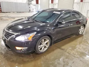 Nissan Altima 2.5L 4 2015