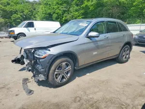 Mercedes-Benz GLC 2.0L 4 2021