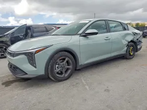 Kia K4 2.0L 4 2026