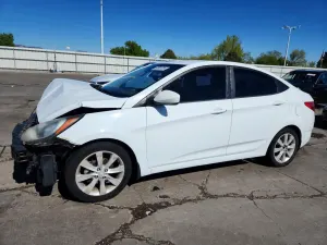 Hyundai Accent 1.6L 4 2012