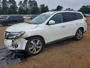 Nissan Pathfinder 3.5L 6 2015