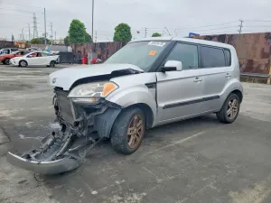 Kia Soul 2.0L 4 2011