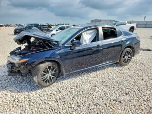 Toyota Camry 2.5L 4 2022