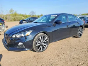 Nissan Altima 2.5L 4 2021