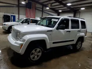 Jeep Liberty 3.7L 6 2011