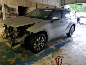 Toyota Highlander 3.5L 6 2020
