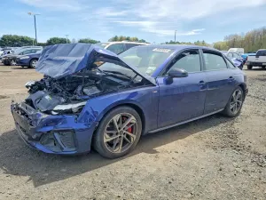 Audi A4 2.0L 4 2024
