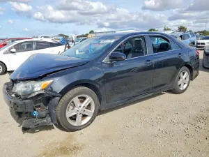 Toyota Camry 2.5L 4 2014