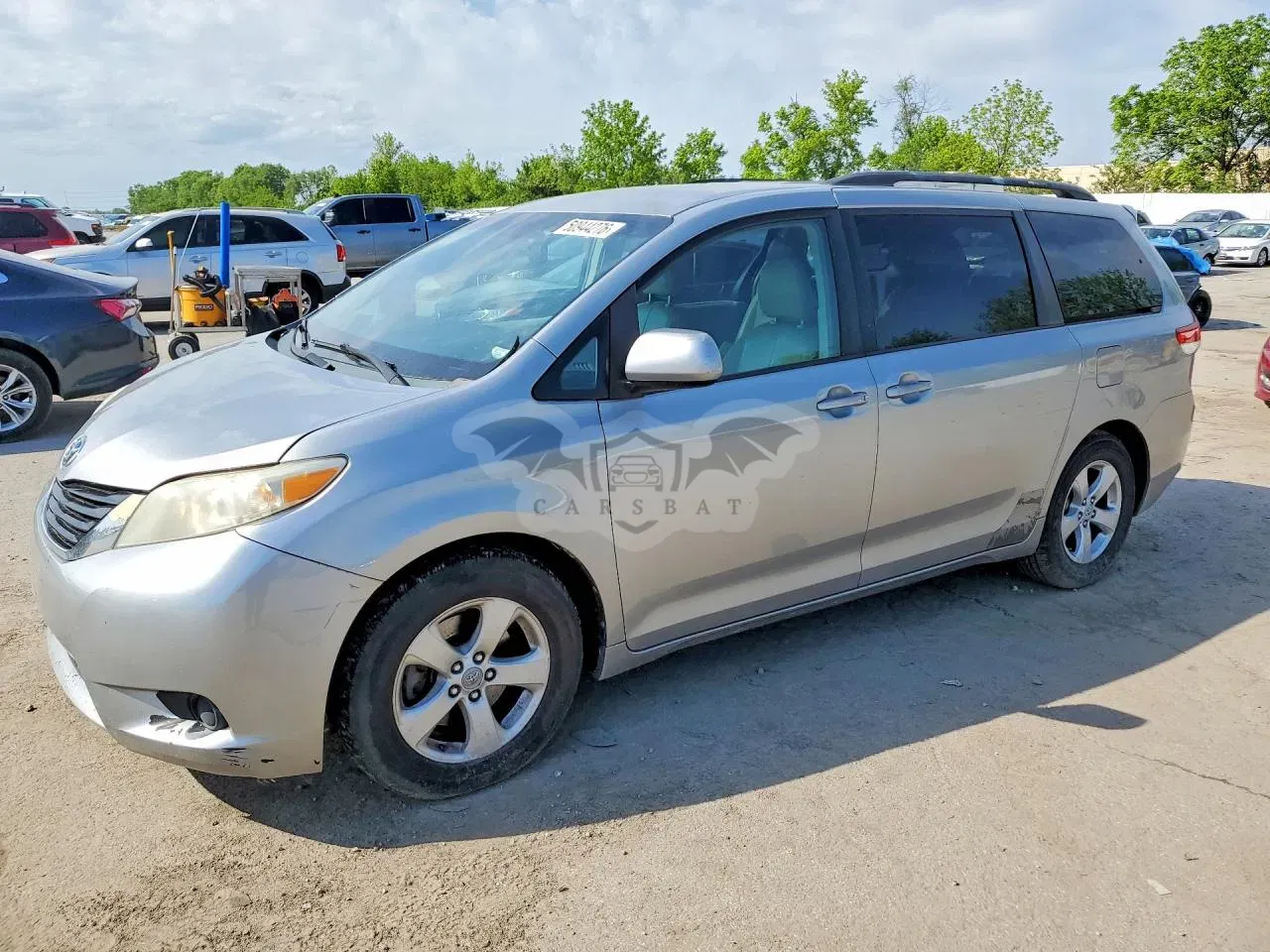 Toyota Sienna 3.5L 6 2011