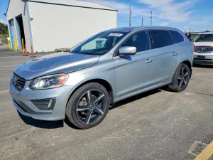 Volvo XC60 3.0L 6 2015