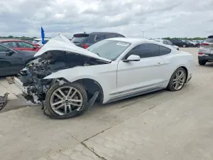 Ford Mustang 2.3L 4 2017
