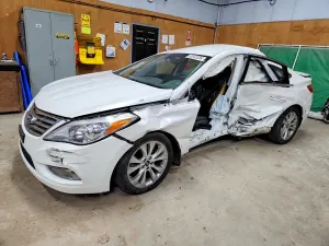 Hyundai Azera 3.3L 6 2013