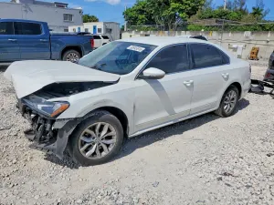 Volkswagen Passat 1.8L 4 2016