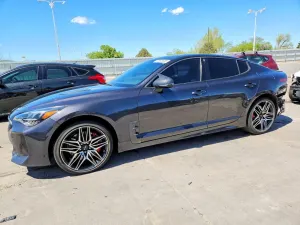 Kia Stinger 3.3L 6 2022