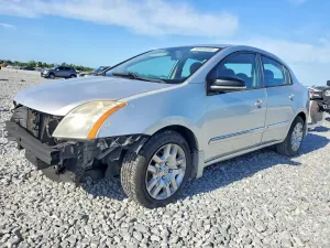 Nissan Sentra 2.0L 4 2012
