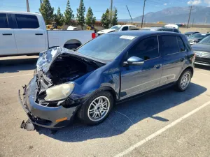 Volkswagen Golf 2.5L 5 2012