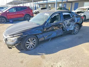 Infiniti Q50 3.7L 6 2015