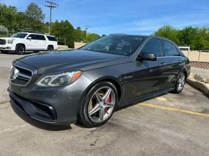 Mercedes-Benz E 5.5L 8 2014
