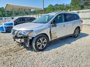 Nissan Pathfinder 3.5L 6 2017