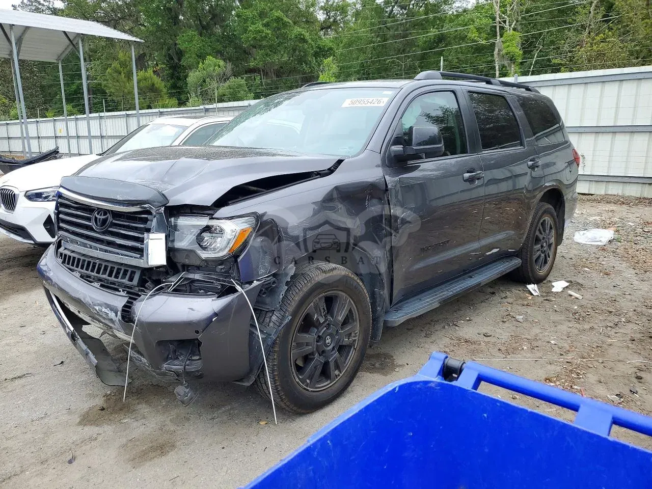 Toyota Sequoia 5.7L 8 2021