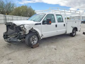 Ford F-350 6.2L 8 2013